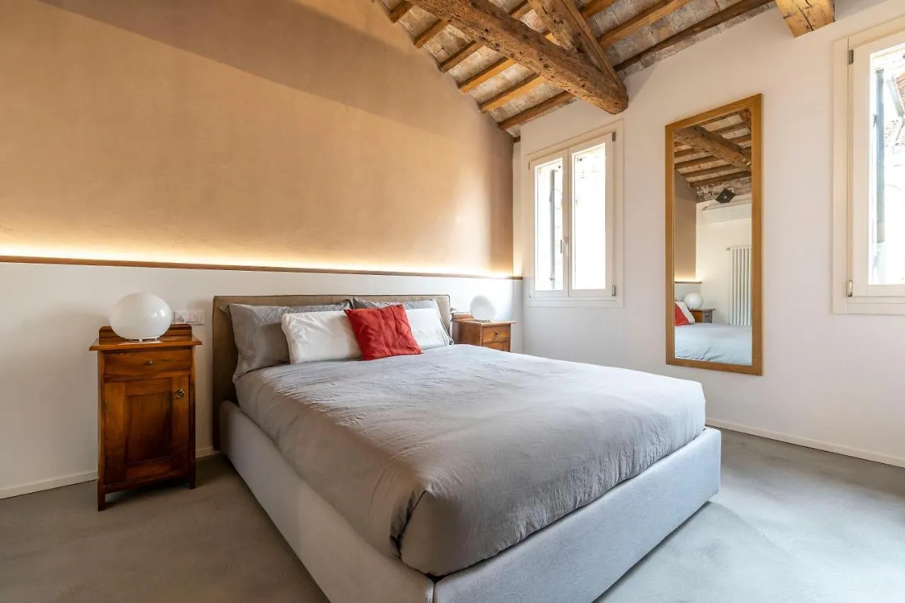 Lilia'S Loft Apartment Venice
